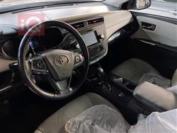 تويوتا أفالون